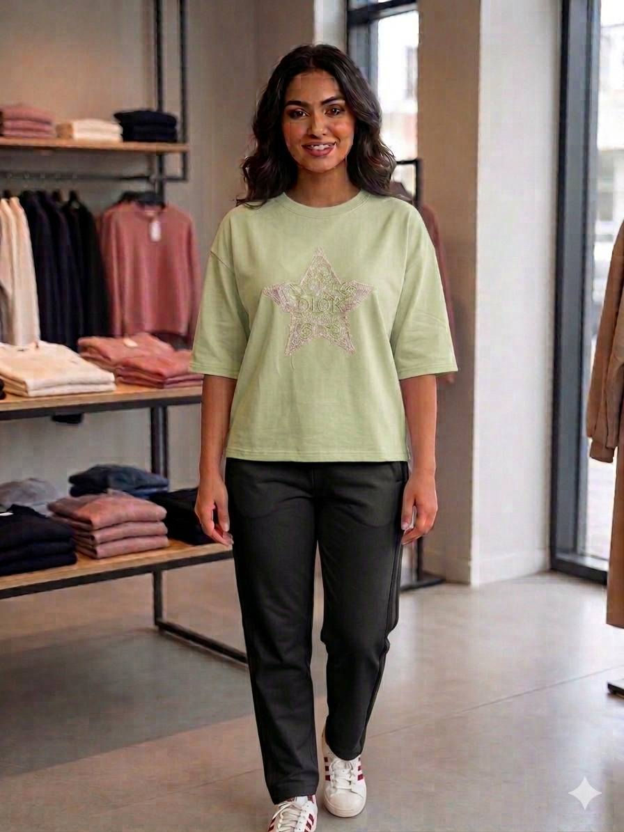 #غيرنا_كثيرون_لكن_مثلنا_مستحيل
سوت بناتي محير مميزه جدآ
كوالتي كلش عالي 🏃🏃
القياسات من 10 الى 16 سنه 🌹🌹
تتوفر خدمة توصيل جميع المحافضات 🚗
للحجز والاستفسار مراسلة الصفحه
العنوان : صلاح الدين قضاء بلد شارع بنت الحسن (ع) داخل فرع مجمع الرحمه
زورو صفحتنا على ألأنستكرام 👇
https://www.instagram.com/moneer_adil_fashion?igsh=MWp0dmFqeWpobW5nMQ==


**إذا كنت صاحب هذا الإعلان وتريد حذفه لأي سبب، رجاءا أرسل رسالة إلى الدعم الفني**