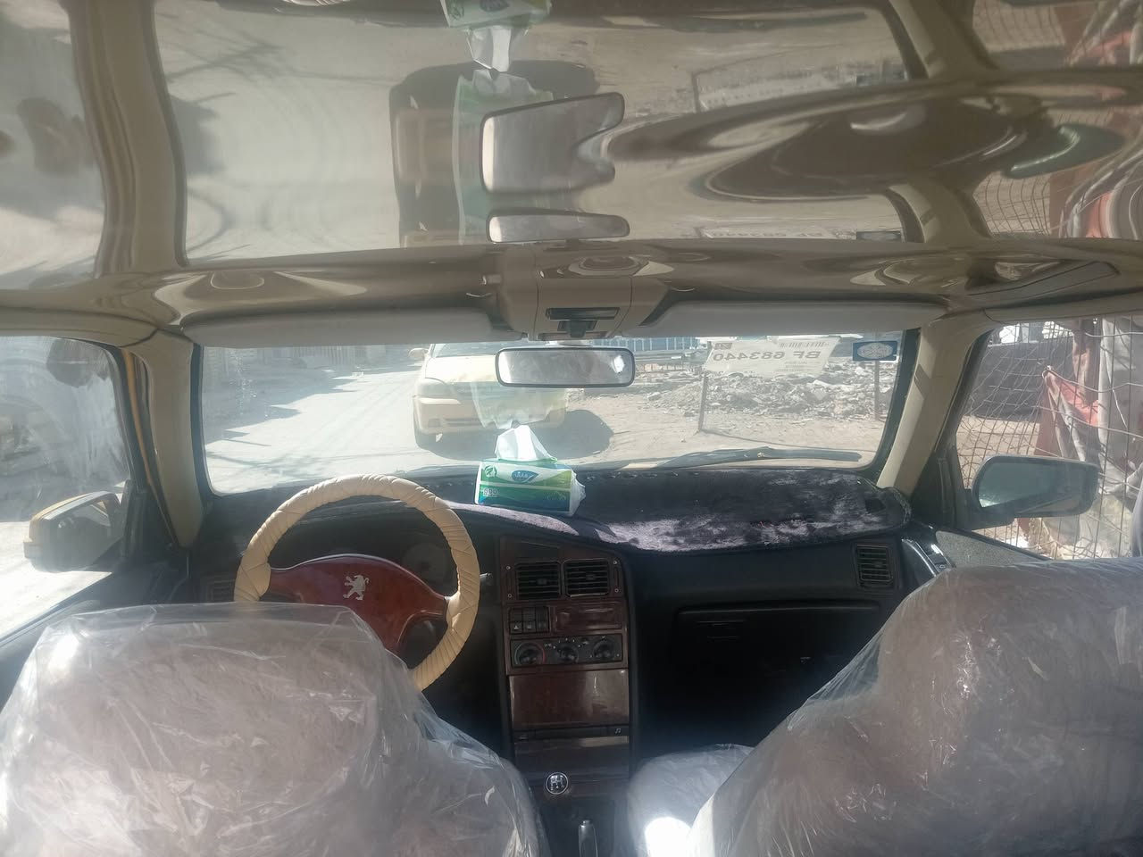 بيجو بارص موديل 2015 باسمي 
گير مكينة صدر كهربائيات تخم تاير كلة جديد
مكفولة كفالة عامة 
تبريد ثلج   السعر 50
بيها مجال كلش قليل
مكاني حي اور هذا *********** رقمي
