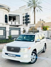 للبيع لاندكروز 2015 رقم بغداد بسمي هزه وفحص جديده  خليجي بريم اصل مكفو...