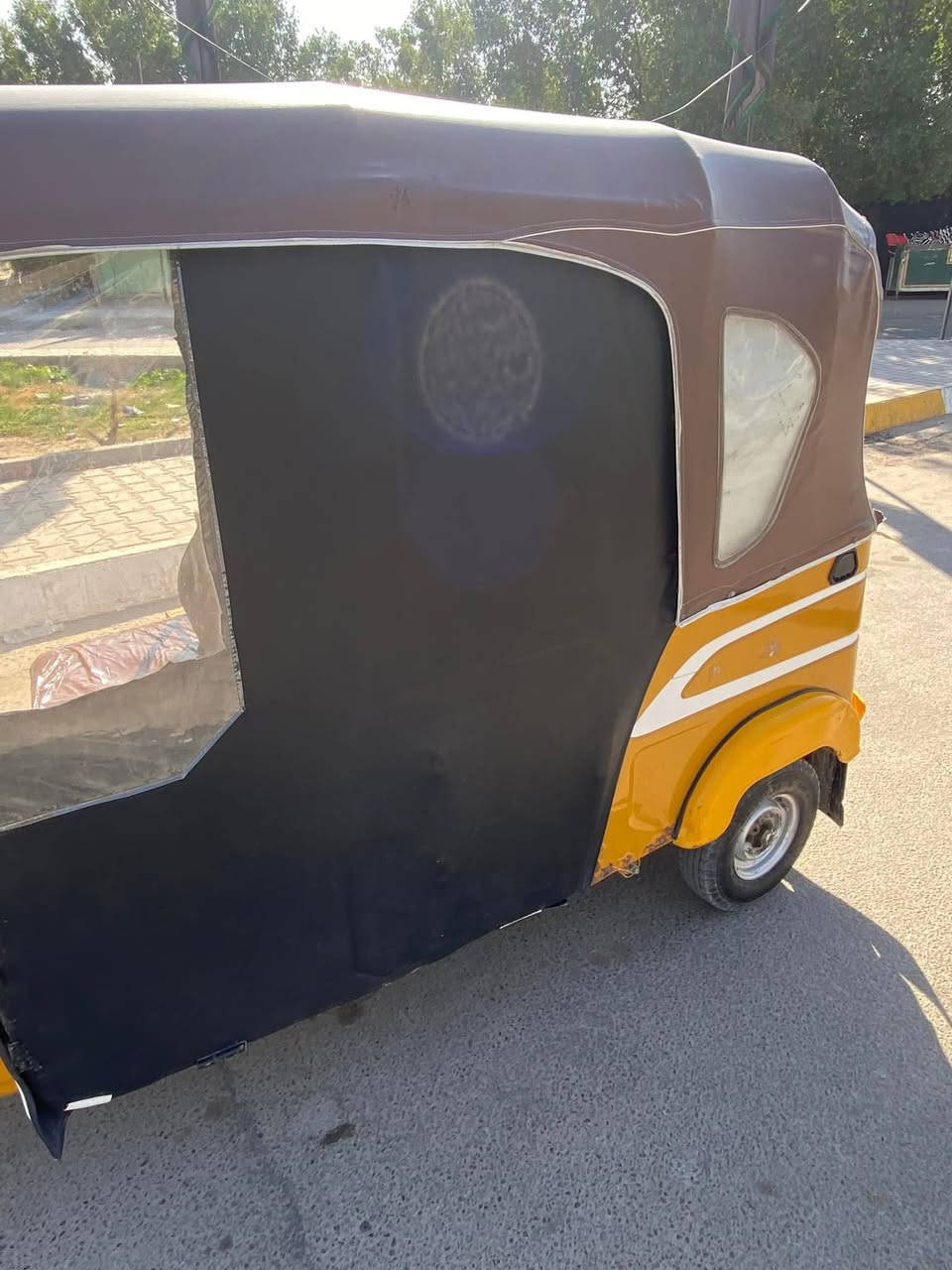 سلام عليكم تكتك للبيع موديل 21 مرقم سنويه ب اسمي تحويل ثاني يوم تكتك نضيفه حلوه مكينه مامفتوحه مكفوله مكاني بغداد مدينه الصدر السعر  7 ملاين. ***********
