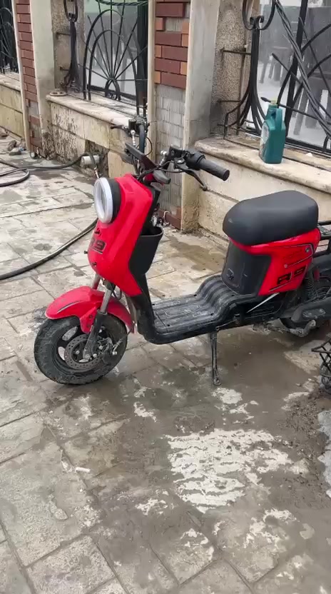 دراجه R9 نضيفه كلش. مكفوله كفاله عامه مكاني بعقوبه
سعره 275 وبيه مجال 
***********
