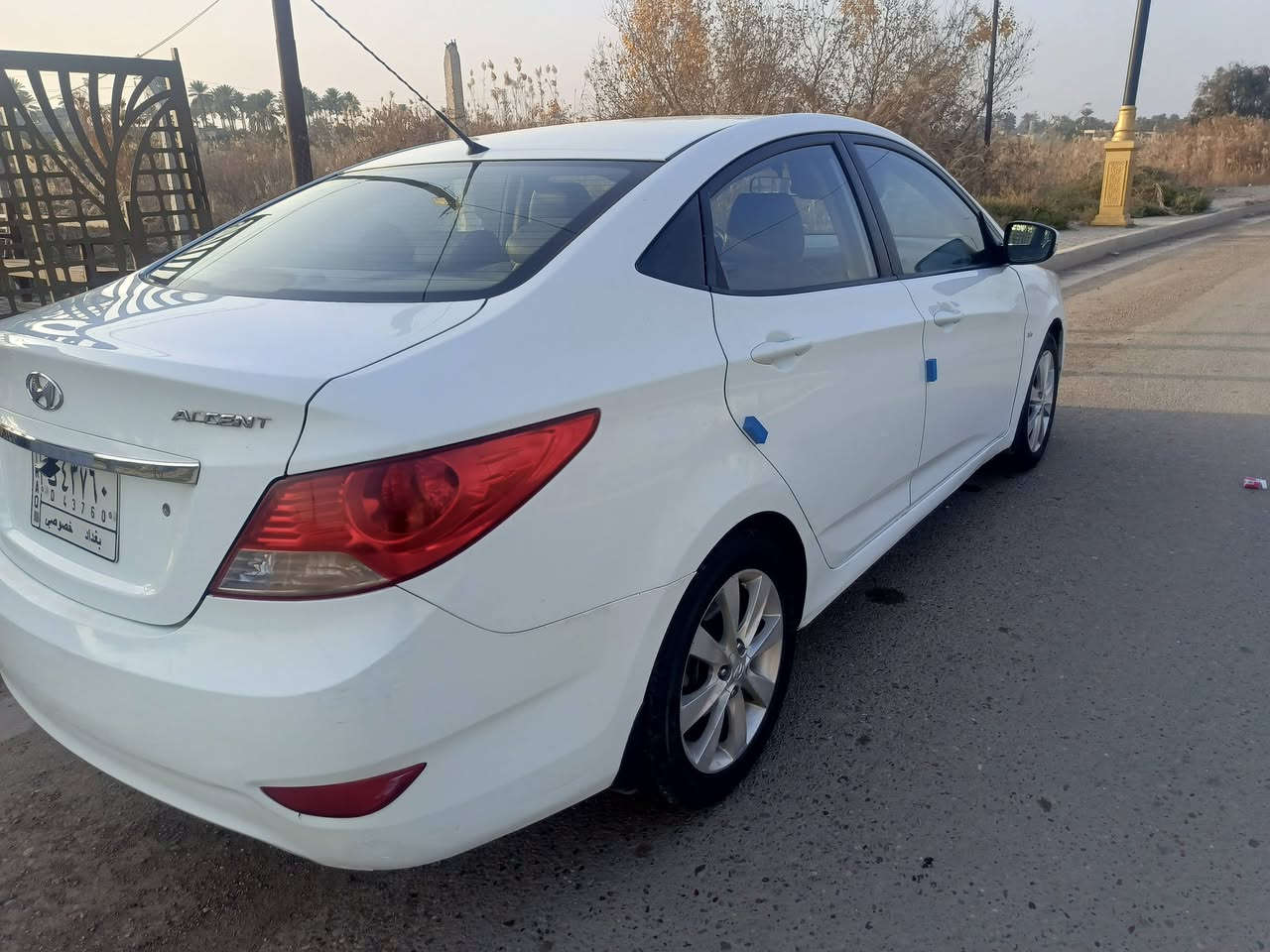 اكسنت موديل 2011 خليجي رقم بغداد محرك 1600دوش
مكفولة من الصبغ مكان السيارة صلاح الدين الضلوعيه ***********
