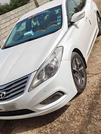 ازيرا ٢٠١٢ • مكينة ٣٠٠٠ • رقم السليمانية