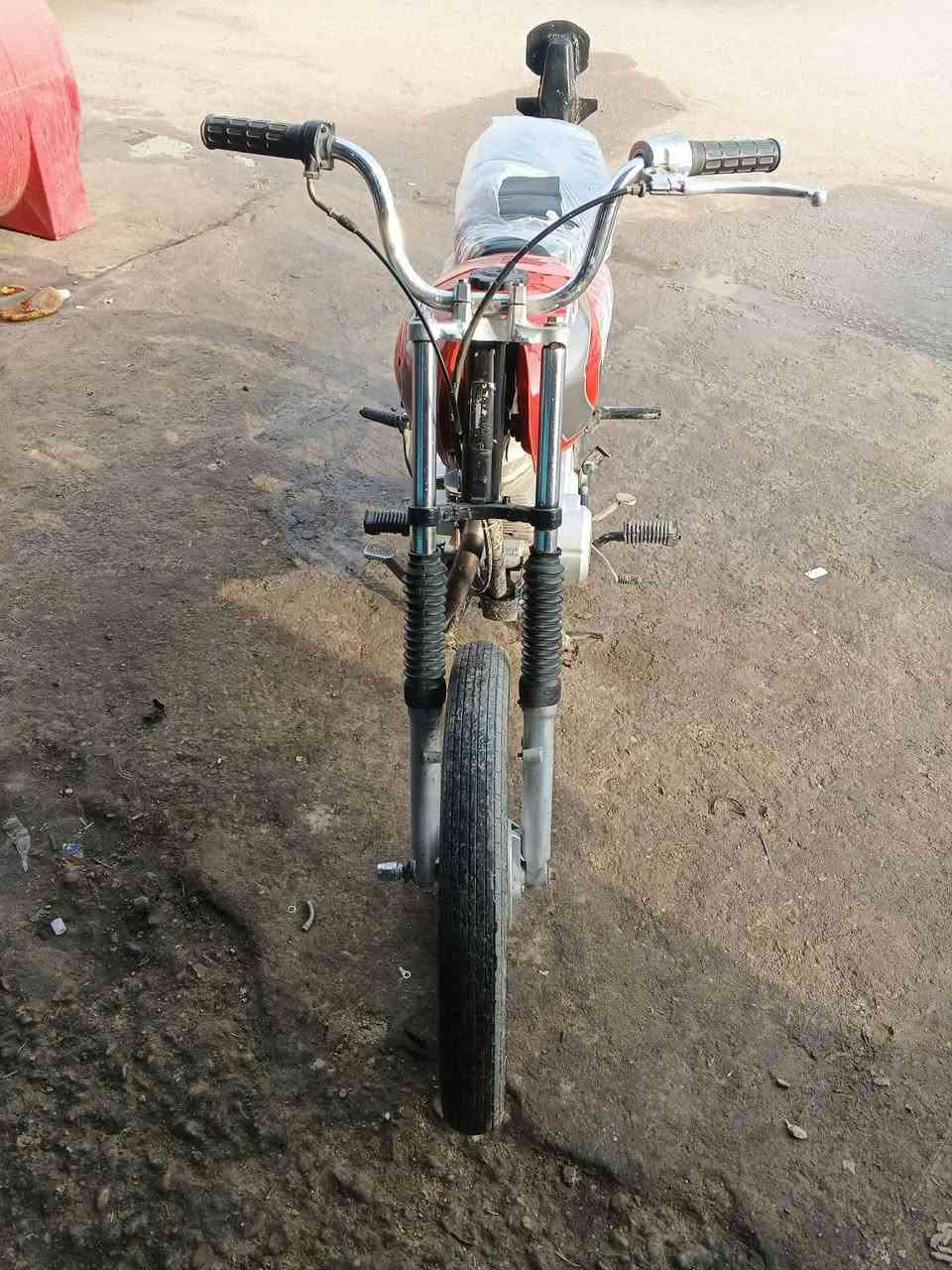 سلام عليكم دراجه نامه /20/كلك مكفوله من سرقه /مكاني بابل ابي غرق سعر خاص /***********9
