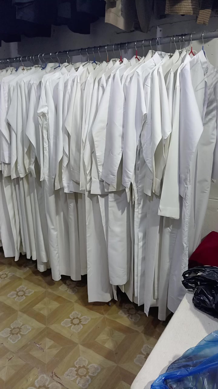 محل بالات ملابس دشداشه رجالي وشبابي ولادي انواع الاحجام والألوان تفصال حجازي قماش درجه اولى
العنوان تلعفر حسنكوي قرب ماركت النور مقابل جامع النور


**إذا كنت صاحب هذا الإعلان وتريد حذفه لأي سبب، رجاءا أرسل رسالة إلى الدعم الفني**