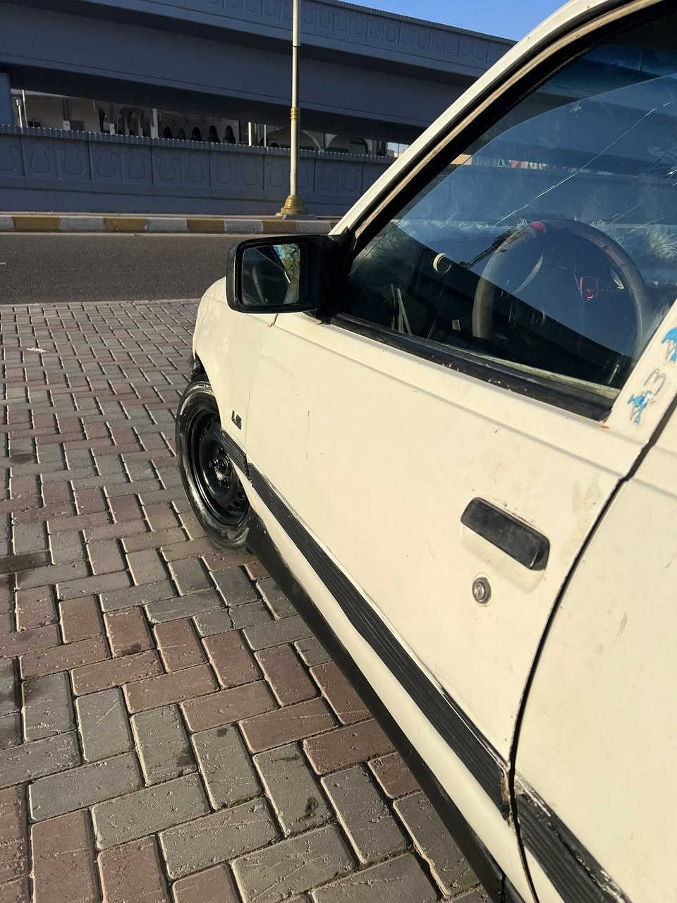 السلام عليكم للبيع اوبل  كاديت رقم صلاح الدين الماني
كير ومحرك شرط لاينقص ولايبخر اخو النضيف 

صدر خلفي امامي جديد 
تايرات جديده
كهربائيات شغاله

سياره حلوه وناعمه 
مكانها 
تكريت

الستفسار 
***********
ويرهم مراوس حسب
القناعه
