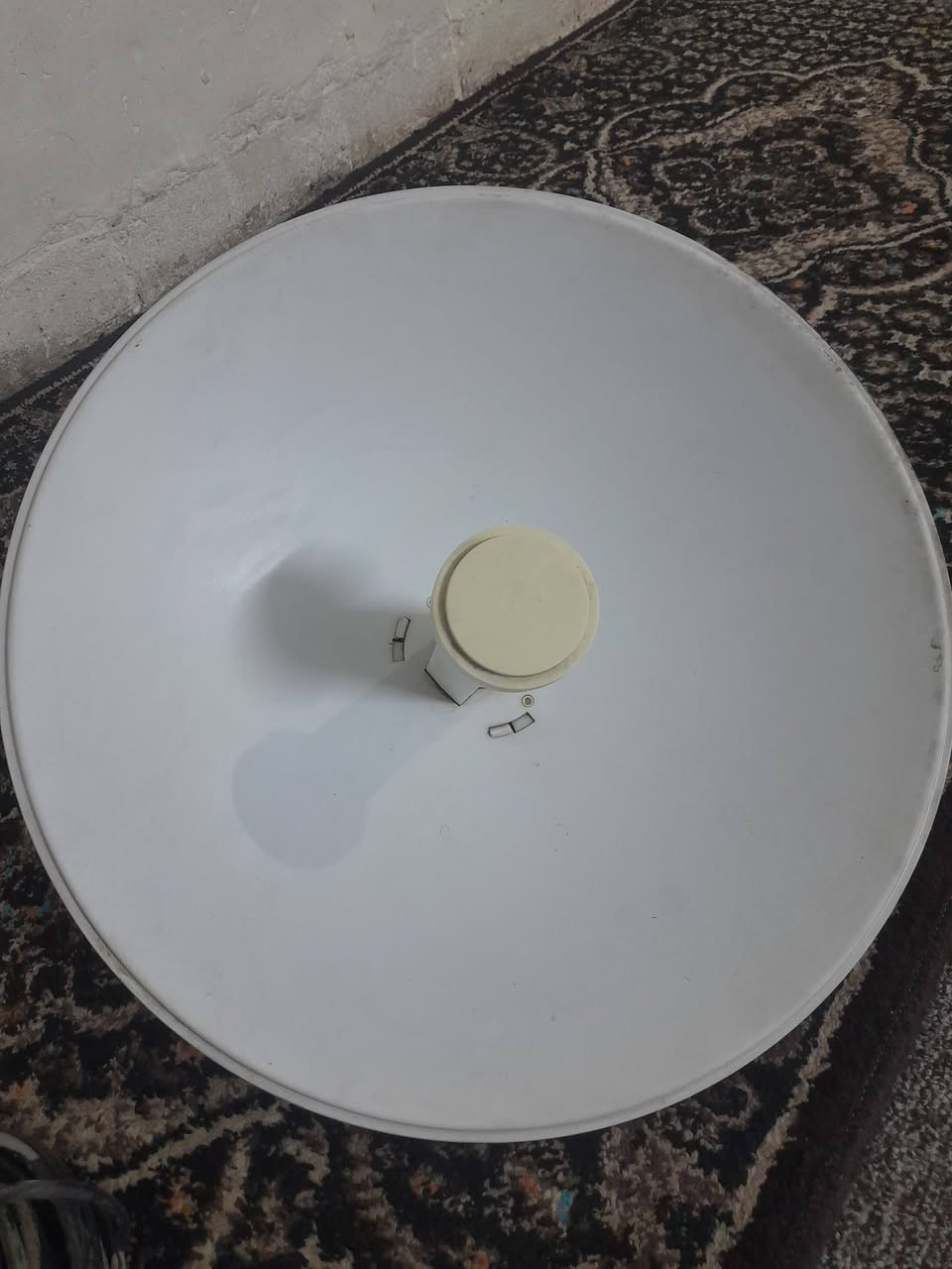 السلام عليكم للبيع مولده تايكر كلس نضيف شرط مامفتوح طلش نضيف سعره 70او بي مجال قليل /او شبكه كامله شرط نضيفه هي ول واير سعرها 80او بيها مجال الشرايع يدخل خاص او يتصل ***********
