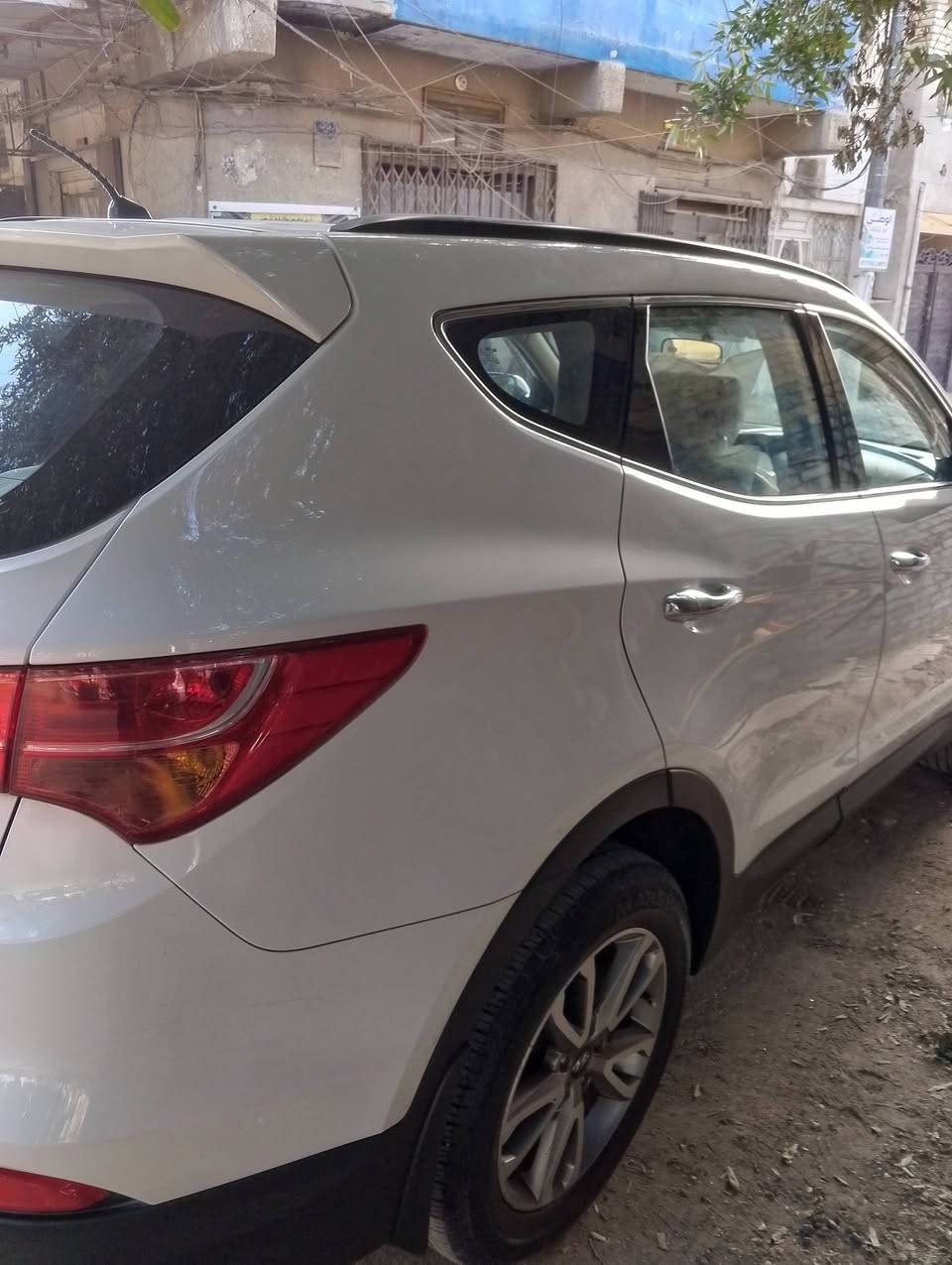 السلام عليكم موديل 2015 خليجيه السياره سبعه راكب ثلاث قطع تبريد رقم بغداد باسمي مكان السياره البياع السعر 175 رقم *********** محرك 2400 دوش
