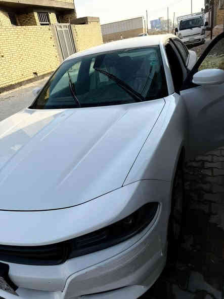 سلام عليكم 
جارجر  sxt موديل 2019 كندي
رقم اربيل الجديد سنويه ل2030بسمي 
بيها بارد بلباب فقط  والباقي كفاله جاهزة من كير ومحرك وحداديه تخم تاير جديد سياره جاهزه 
السعر 244
المكان السماوه 
رقم ***********
