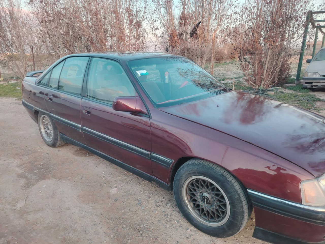 مكلف باالنشر...
السلام عليكم
اوبل اوميكا ٢٦ موديل ١٩٩١
سياره جديده
كير عادي
محرك شرط
تايرات جدد
كهربائيات كله شغاله
سلايت شغال
غرفه حيل نضيفه
رقم نينوى الماني تحويل مباشر 
سياره جاهزه
*********** مكانها تكريت
