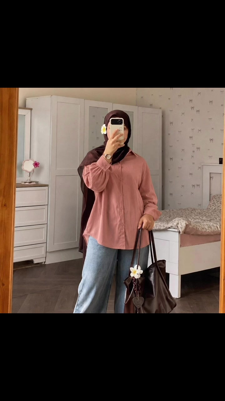 🌸 كوني دومآ متألقة 🌸
أجمل موديلات العيد لسنة 🌞2026🌞

جديد وحصري ❤️‍🔥
موديل نزاكة وجمال وأناقة ☺️

توفر قميص بف للأنيقات 💃🤭

قميص صيفي خامة جسيكا ناعم ردن بف نازك القماش أصلي درجة أولى بداعة الفصال يجنن باللبس والقماش الروعة 🤭♥️♥️

القياسات : S.M.L.XL.XXL.💯✅

السعر خاص
🚘 يوجد خدمة توصيل لجميع محافظات العراق ٤ الاف 🚘
#ملابس_نسائية
#موديلات_العيد
#قميص_صيفي
#فاشن_2026
#ستايل


**إذا كنت صاحب هذا الإعلان وتريد حذفه لأي سبب، رجاءا أرسل رسالة إلى الدعم الفني**