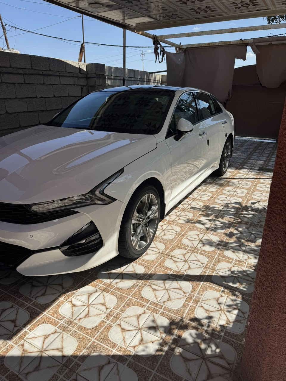 موديل ٢٠٢٣
‏ماشي السيارة 66 حقيقي رقم بغداد سيارة باسمنا استعمال شخصي كلش العنوان ديالى بعقوبة ولكم الهاتف*********** سيارة فول مواصفات جديدة معنى الكلام سعر السيارة  210
