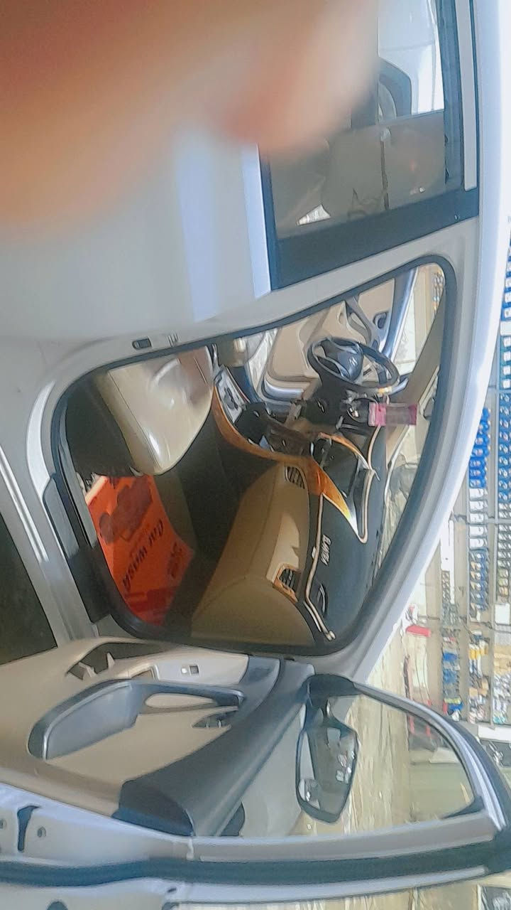 السلام عليكم للبيع النترا خليجي موديل ١٤ مكفولة من الصبغ بيها قطعتين بارد كد شبر رقم بغداد انكليزي محرك ١٨٠٠دوش لللون بيها سونار  ابيض السعر ١١٢ وبيها مجال قليل للتواصل او الاستفسار على الر قم ***********
