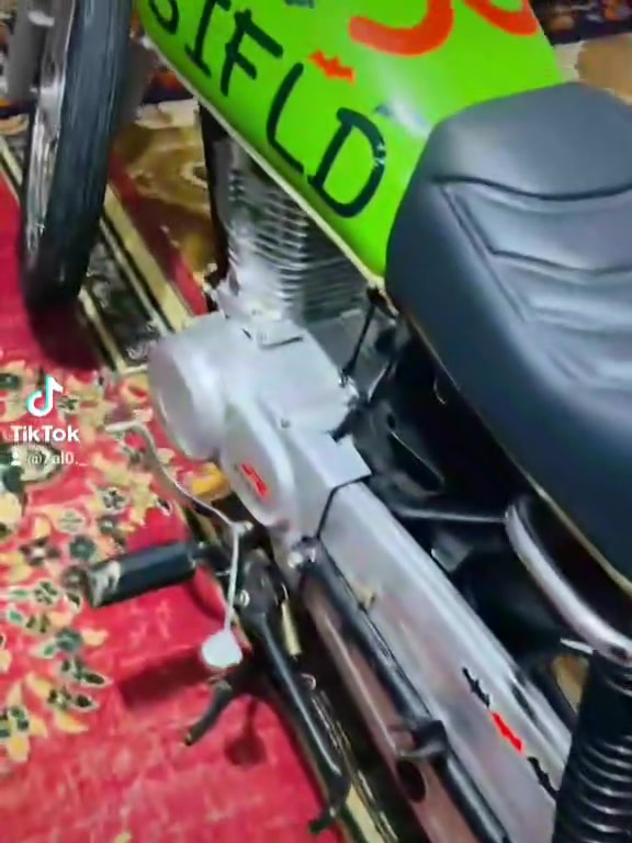 دراجه للبيع موديل 26 مامفتوحه قبل شهرين معمره برغي مامفتوح  مكينه رابيدو 26 السعر خاص مكان گرمه بني سعيد


**إذا كنت صاحب هذا الإعلان وتريد حذفه لأي سبب، رجاءا أرسل رسالة إلى الدعم الفني**