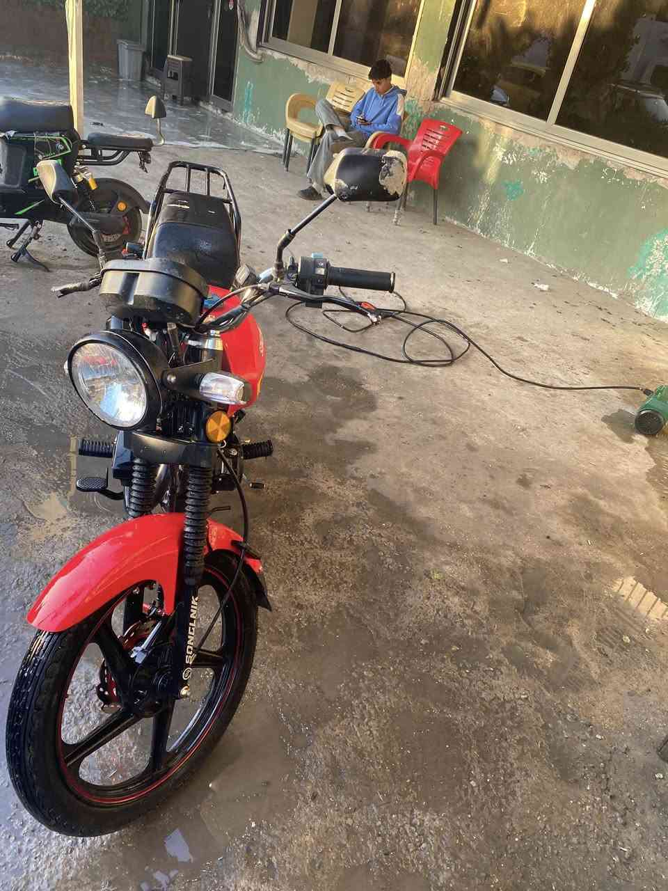 ‏سلام عليكم متاح دراجة سونيك ماكس موديل 26 سعرها واحد بي مجال بسيط عنوان بغداد جديدة تواصل على هذا الرقم***********
