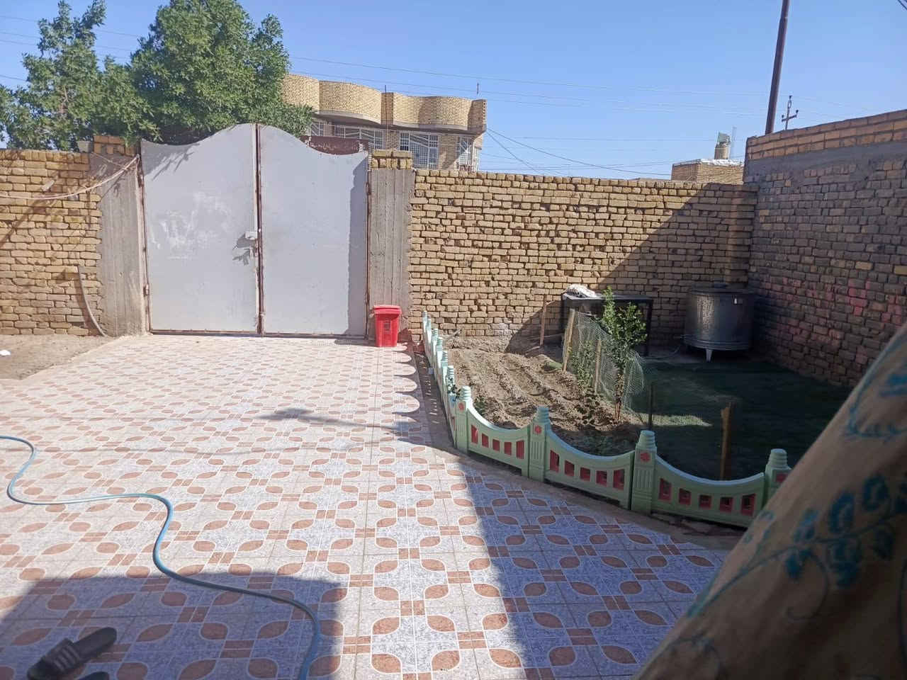 مكلف بنشر
دار للبيع زراعي طريق الحمزه قرب سيطرة حي سويد مساحه 225 غرفتين صاله ستقباب 7في4 على شارع التبليط متوفر كل الخدمات اتصل واتساب ***********
