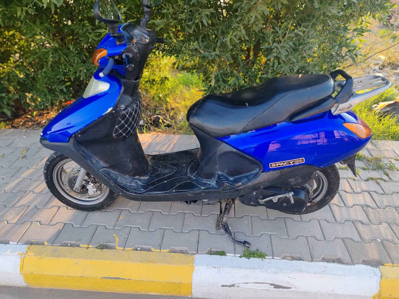 السلام عليكم مكلف بانشر سبيسي ياباني مفتوحه رايمر درجه خير من الله لبيع 400 شراي خاص


**إذا كنت صاحب هذا الإعلان وتريد حذفه لأي سبب، رجاءا أرسل رسالة إلى الدعم الفني**