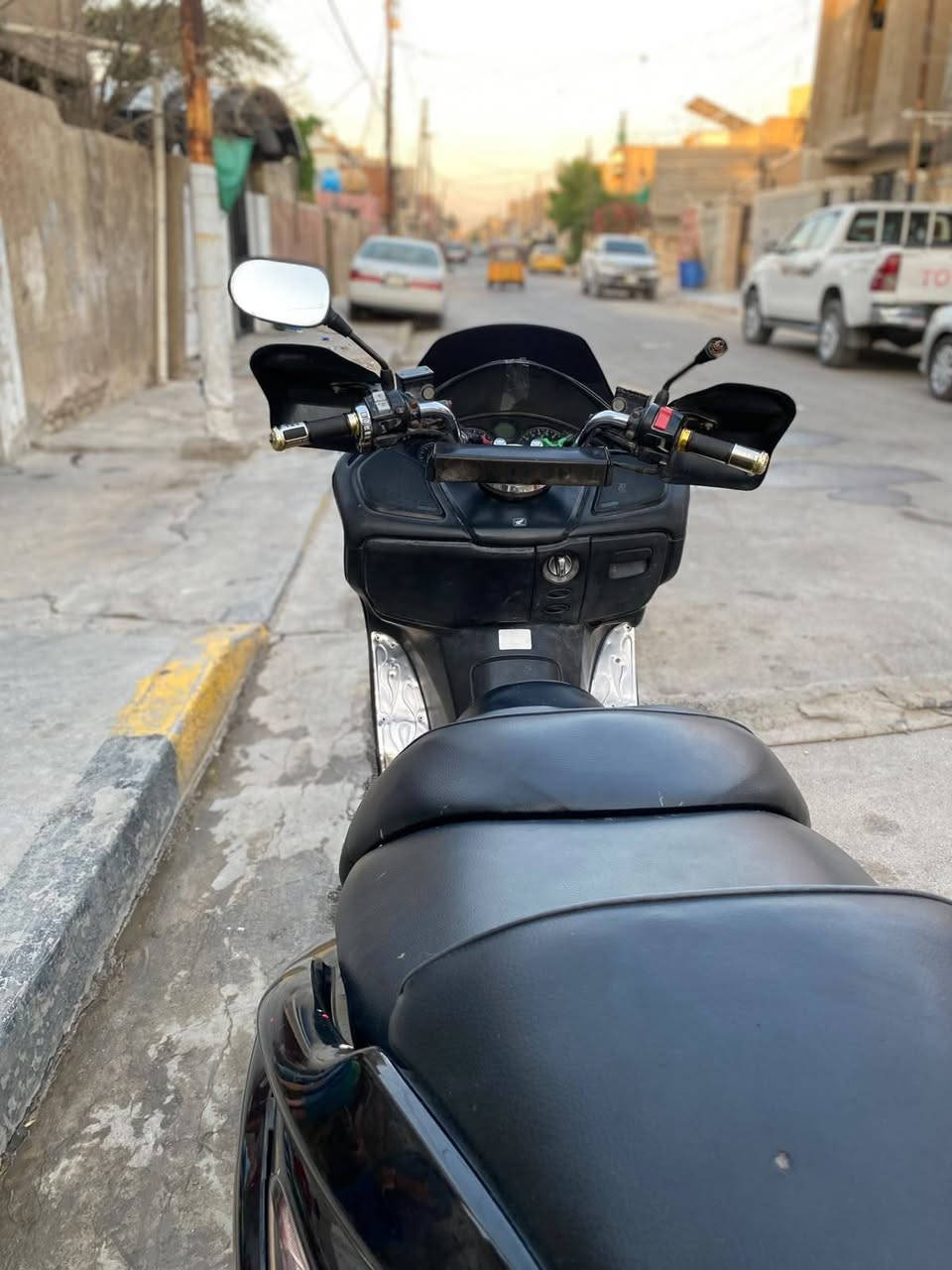 سلام عليكم الدراج البيع التفاصيل اتصال على ***********

