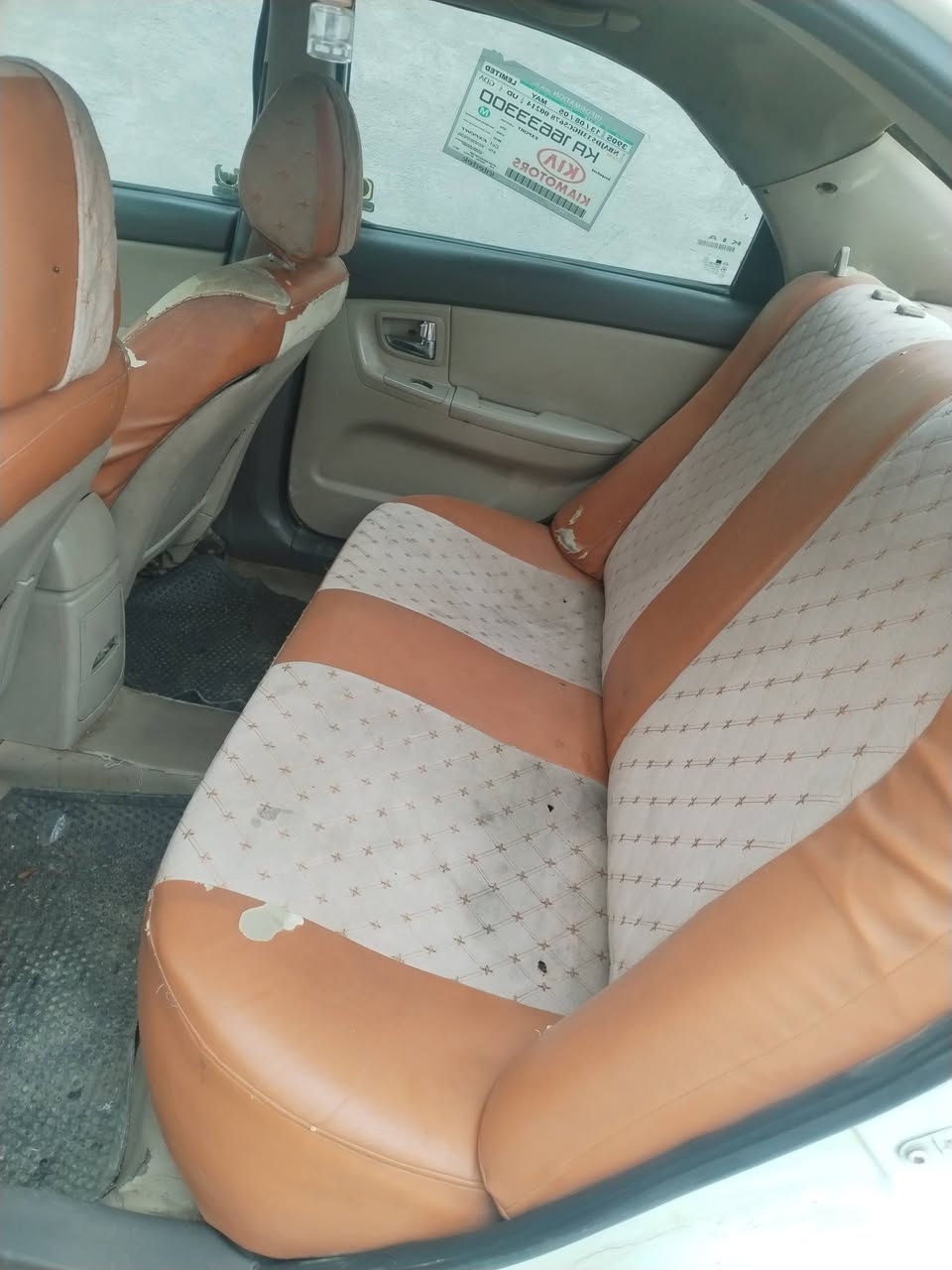 السلام عليكم 
كيا سبكترا موديل ٩  وارد امريكي  مكينه ٢٠٠٠ رقم بغداد الماني 
سنويه ٢٩    مصفره هيئه وغرامات 
السعر 55 المكان بغداد  الاستفسار  ***********
