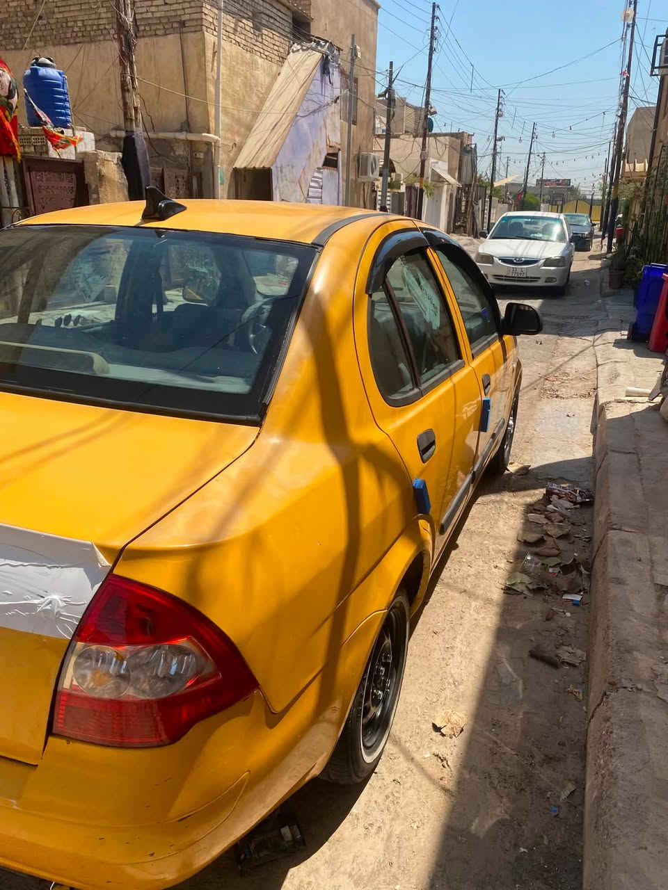طيبه تايبه مديل ٢٠١٤ باسمي تحويل وكاله تريد
السياره اس ضربه مابيه عده دحجه بلجاملغ الغلفي باقيه ع حطته ممصلحه ترجع بارد 
سياره مكينه. كيا ريو. يعني انسه الحماوه بدون تحويل اذاين ولا دايم شفتات كبل نشدت عليه ع القواعد مالته القديمات 
مكينه وكير كفاله لا تنقيص ولا تبخير 
توه مشدودات 
صدر امامي خلفي صار سبوع 
باتري جديد 
منضومه احتراق حديده 
فيت بم وعلوه حدد 
الداخل نضيف كلش 
شاشه 
دعاميات جدد 
مازدات جدد
بروجكترات جدد 
سنويه لل٣١ 
هزه هذا الشهر سويته بعدله سنه 
هيئه هذا الشهر دافعه كامله 
غرامات مصفره 
سياره كبل للشارع 

نقصه بس غاز لان طاير الغاز  للعلم كمبريسر وراديتر جديدات وي المكينه مشدودات 
السياره معروضه ب٣٤ وبيه مجال 
عنواني بغداد الزعفرانيه. 
*********** بيه واتساب هم
