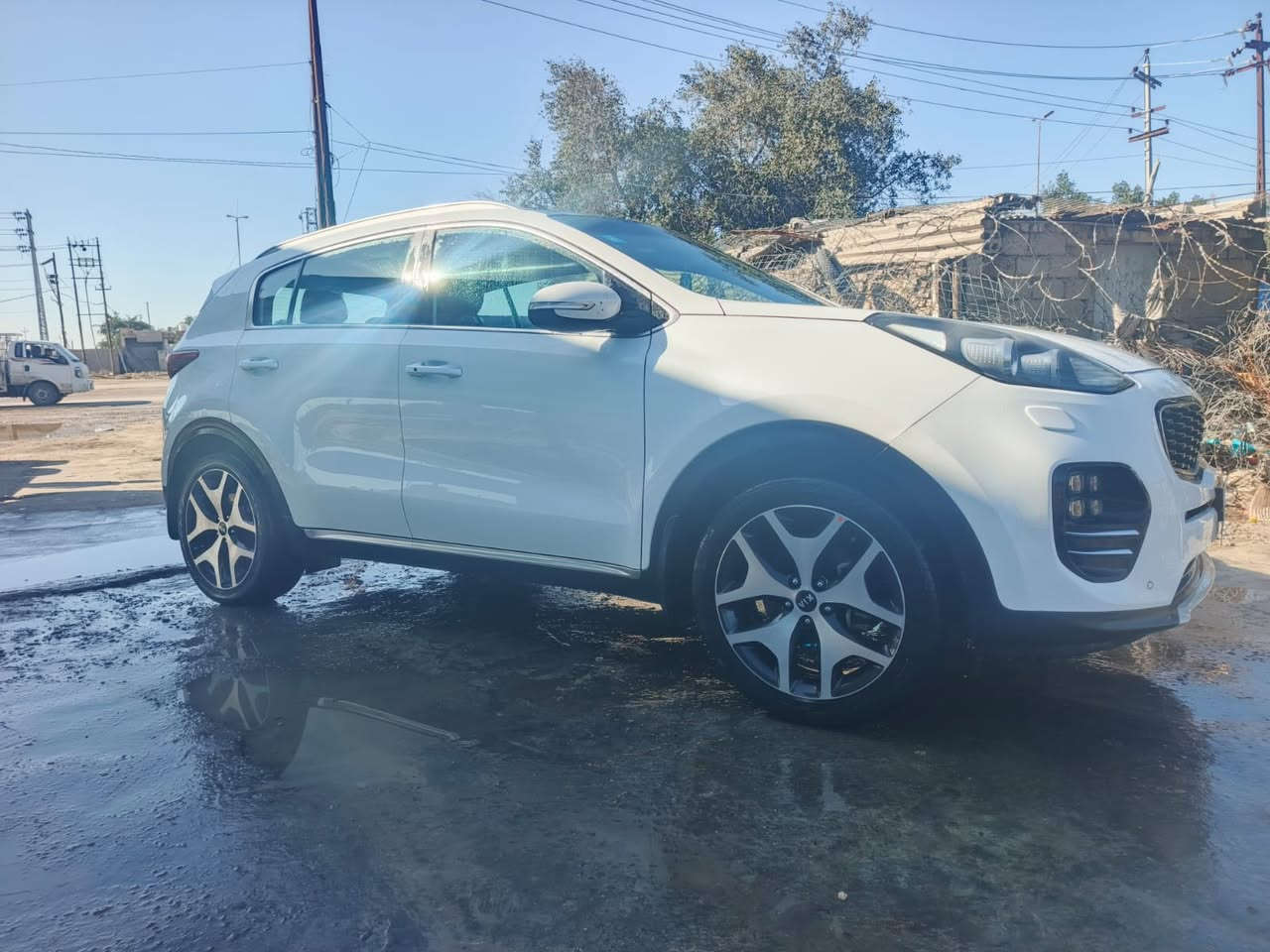 سلام عليكم البيع 

كيا سبورتج موديل 2018

كفاله عامه السعر 192 $ 
لاستفسار ***********
