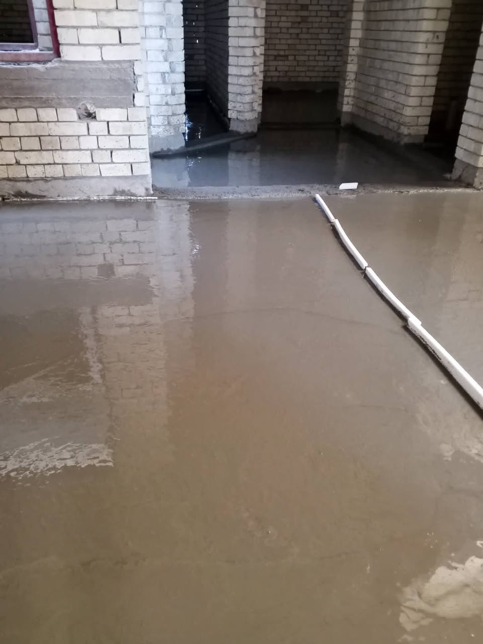 السلام عليكم اي احد محتاج خباطه صب ارضيات ممرات بيوت اساس دنك كراجات سياجات صحيات مخازن وتدخيل السبيس وحدله شغل درجه الأولى الاتصال على الرقم ***********‬‏ وبخدمتكم
