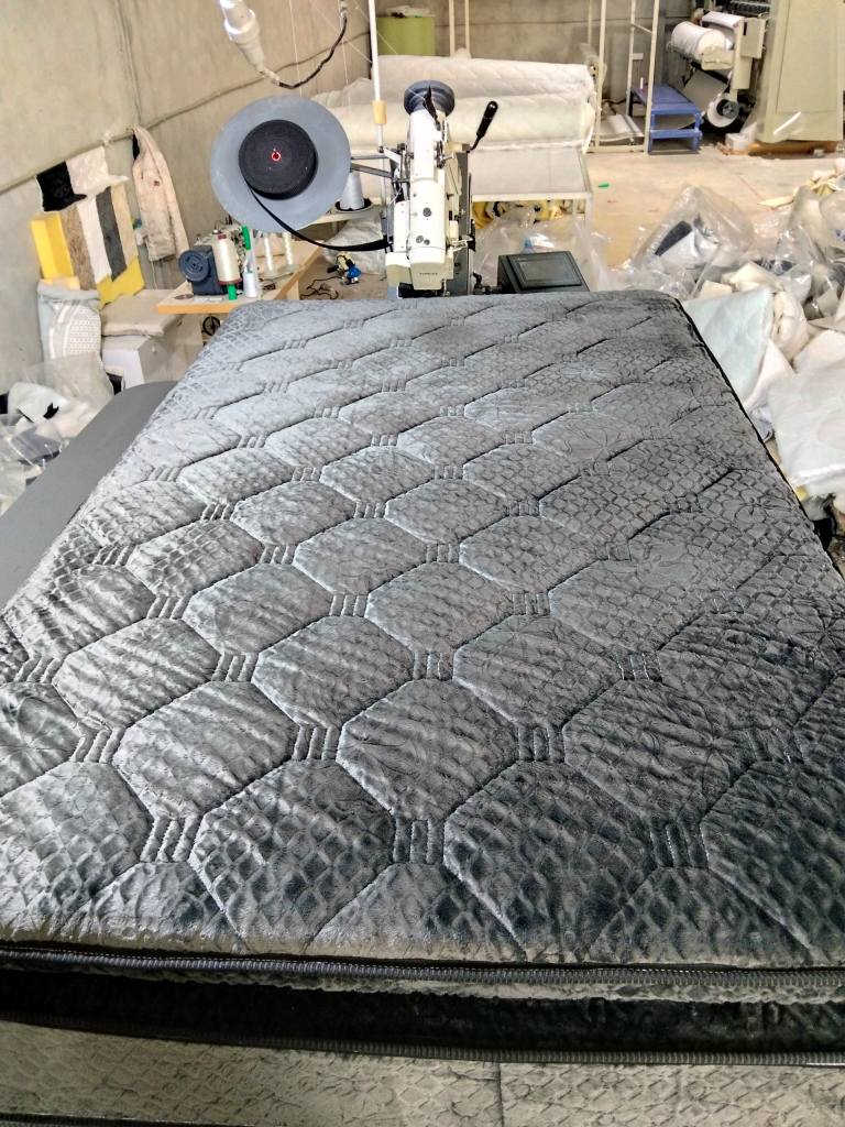 بەنرخی جوملە لای ئێمە بیکرە، ئامادەین بۆ دروستکردنی دۆشەکی (یەک نەفەری+ دوو نەفەری) بە قوماشی تورکی و ئێرانی کوالێتی بەهەموو قیاسێک لەسەرخواستی کڕیارنمان
***********
ناونیشان: سلێمانی_ خوار شاری مامۆستایان
بۆ زانینی نرخ هەر قیاسێک دەتانەوێت نامە بنێرە 
#سلێمانی #دۆشەک #کارگە #ئیسفنجی #ئیسپرینگی #ڕۆیاڵ 
#دۆشەک #عەربەت #سەیدسادق #ژاڵە #هەڵەبجە #sulaymaniyah #ڕاپەڕین #everyone #تاسڵوجە #followers #بەکرەجۆ #کازیوە #کوردسات #بەختیاری #چوارچرا السليمانية, العراق
