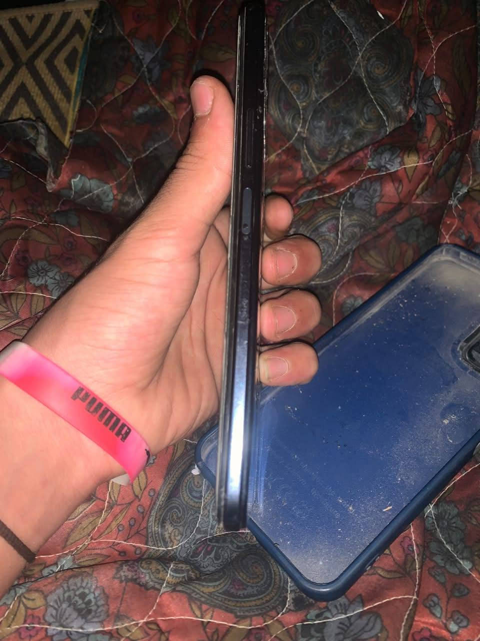 سلام عليكم انفنكس هوت 12 الجهاز ابمدل شاشه 
الذاكره 128 بصمه وجه بل شاشه شغاله الجهاز 40 فريم بل بوبجي رايده 125 بي مجال مكاني بغداد مدينت الصدر رقمي للبيع سعر مناسب مكاني بغداد رقمي 
***********
