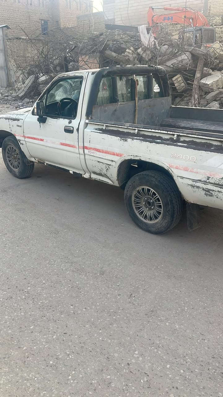 سلام عليكم سياره لبيع جديده موديل ٨٩ رقم بغداد سنويه جديده ومكفوله سعر ٤٥ خاص ماجوب تصل ود لل *********** مكانه رفاعي
