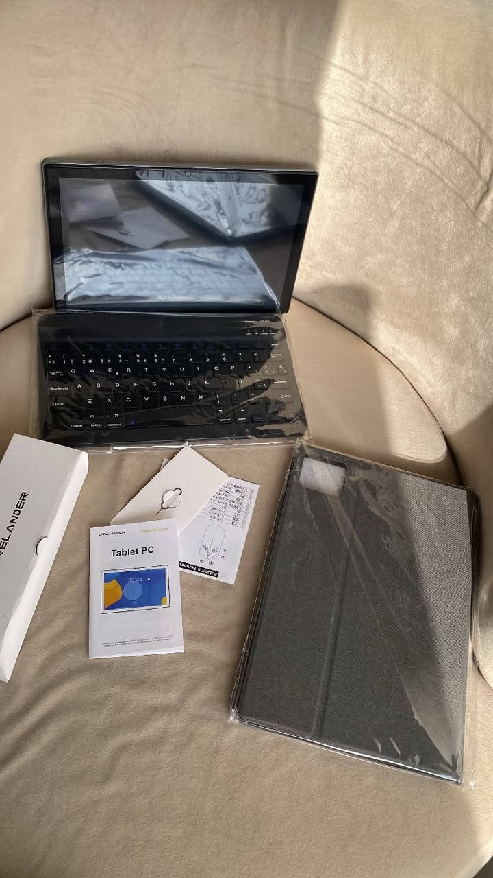 تابلت امزون يفيد للدراسة والتصفح مع كيبورد وقلم
الذاكرة 128 والعشوائية 12
جديد بلكارتون ممستخدم سعره 100الف وبيه مجال بسيط والمواصفات هواي يحمل شريحة الكامرة 13 الخلفية الجهاز. جديد للأستفسار اكثر اتصل على الرقم***********
@إشارة
