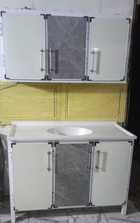 سنك وملحق جديد وجاهز الاحمر سنك مستخدم اخو جديد  العنوان الحرية 077405...