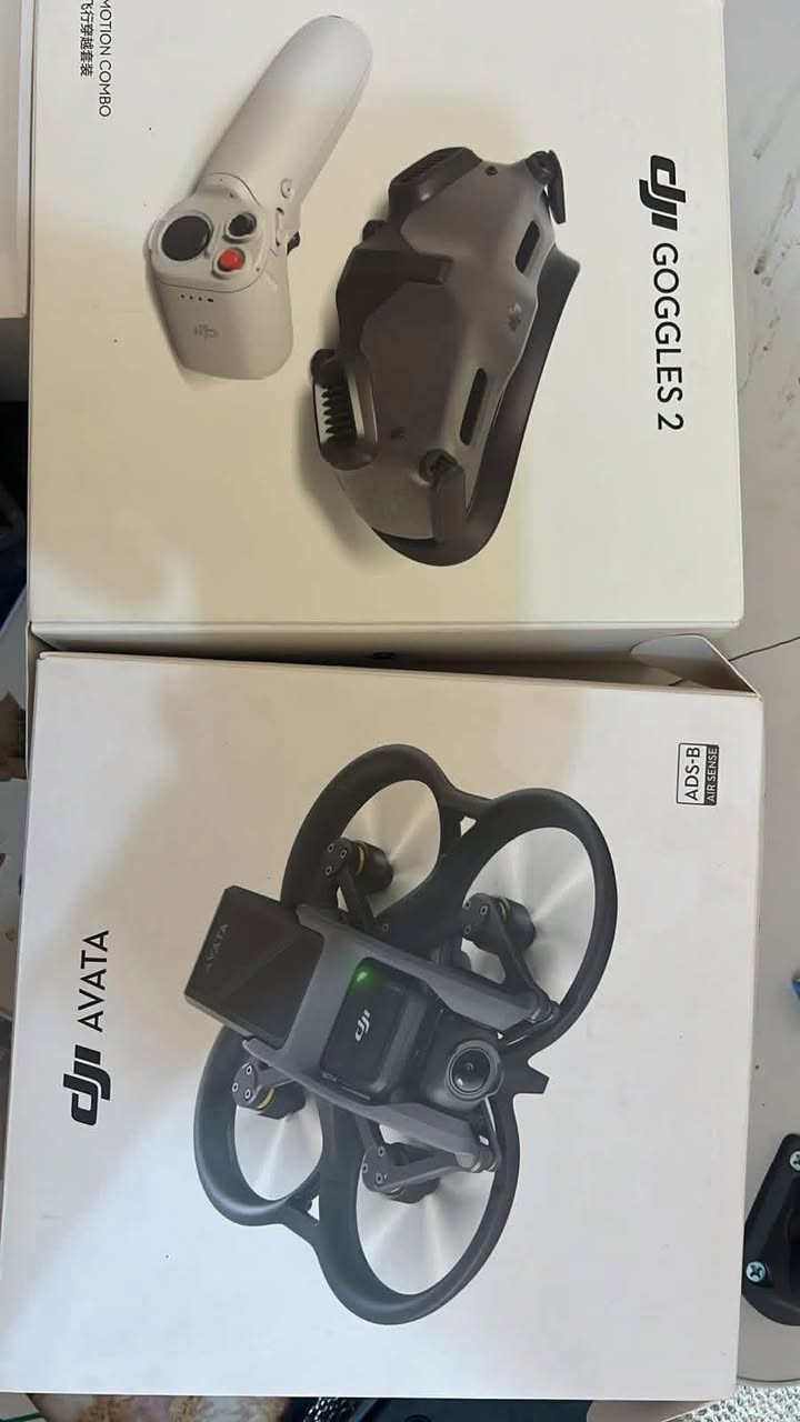 افاتا 1 نضيفه
بطاريات عدد ثنين

ونضاره كوكل2

وجوستك2 

وكراتين وكلشي كامل

مكاني كوت السعر مليون و350


**إذا كنت صاحب هذا الإعلان وتريد حذفه لأي سبب، رجاءا أرسل رسالة إلى الدعم الفني**