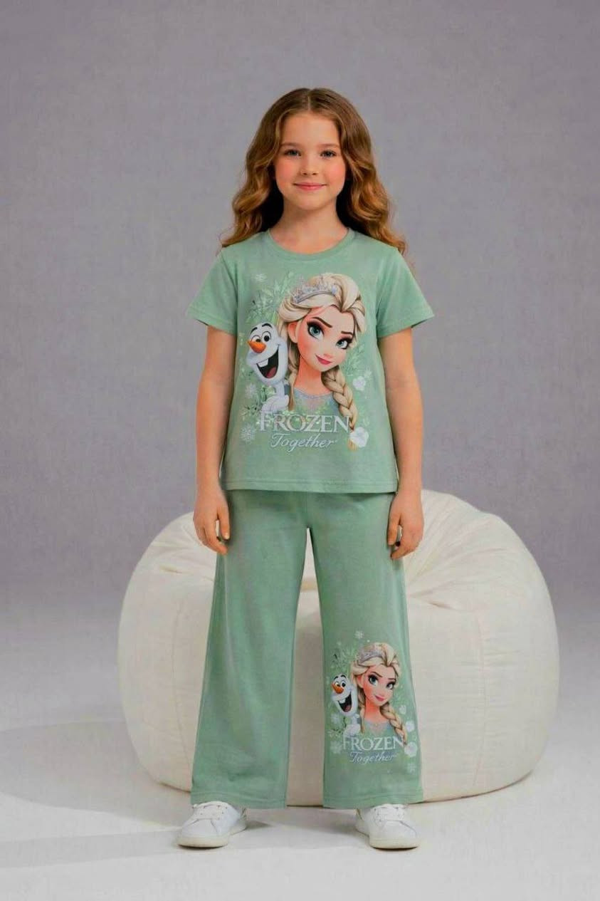 السلام عليكم 
 تراك بناتي خامه قطن ليكرا
قياسات 12/4سنة 
و يوجد توصيل


**إذا كنت صاحب هذا الإعلان وتريد حذفه لأي سبب، رجاءا أرسل رسالة إلى الدعم الفني**