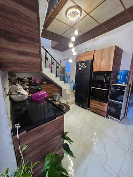 دار للبيع نقد او عن طريق مصرف العقاري 
مساحته /100م طابقين بناء حديث 
موقع /كركوك -قادسية تقاطع ابو خطاب 
السعر/105مليون 
للاستفسار /***********
