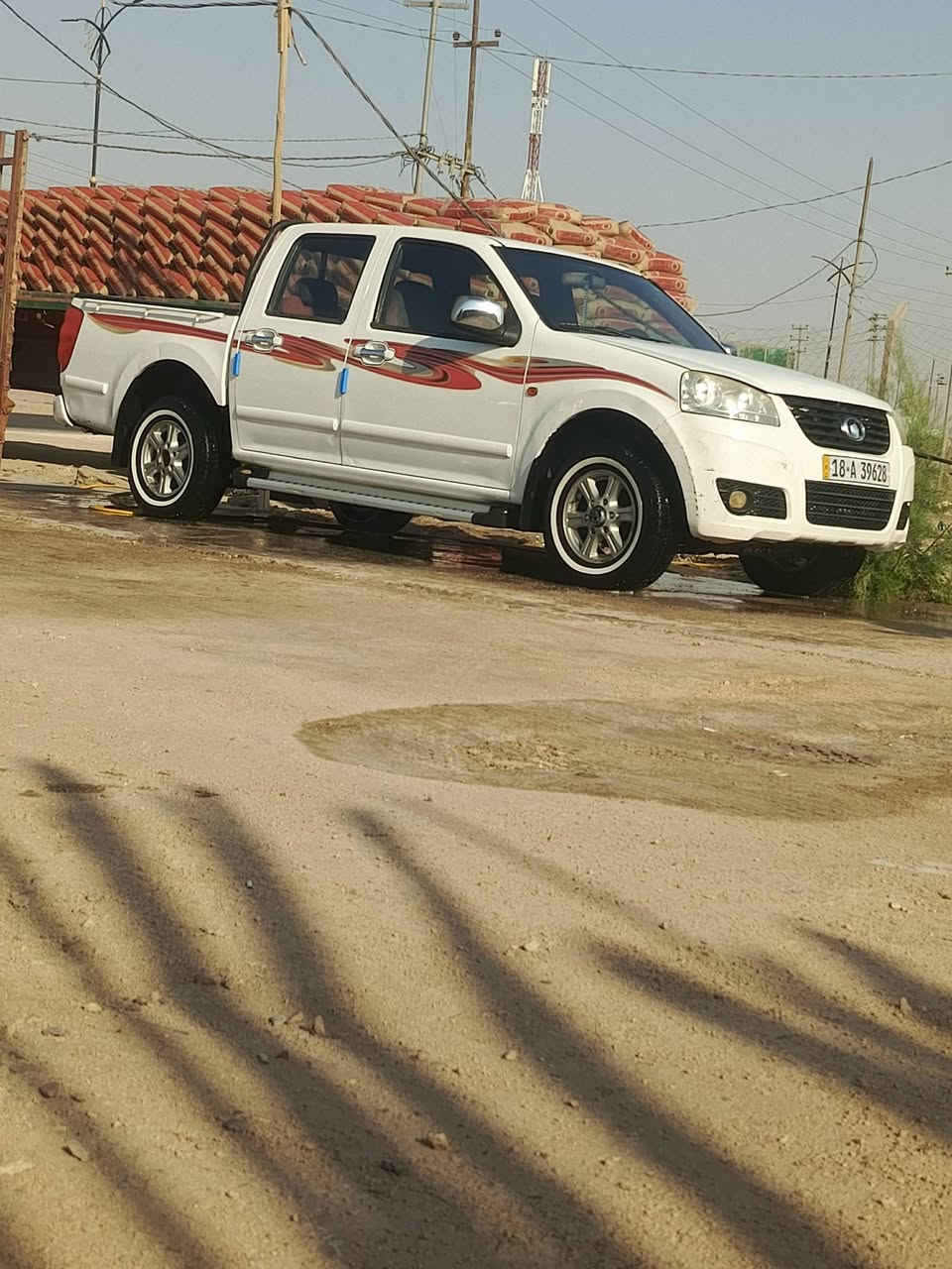 السلام عليكم كريت ويل للبيع  موديل 16مكفولة رقم انكليزي بابل  سنوية لة 28 مكان السماوة الرميثة سعرهة 98    رقم ***********
