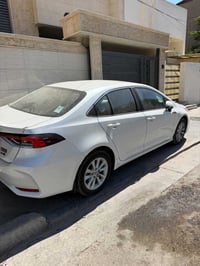 وبركاته 🚘 للبيع: تويوتا كورلا 2024 🔹 ماشية 1000 كم فقط 🔹 فول مواصفات 🔹...