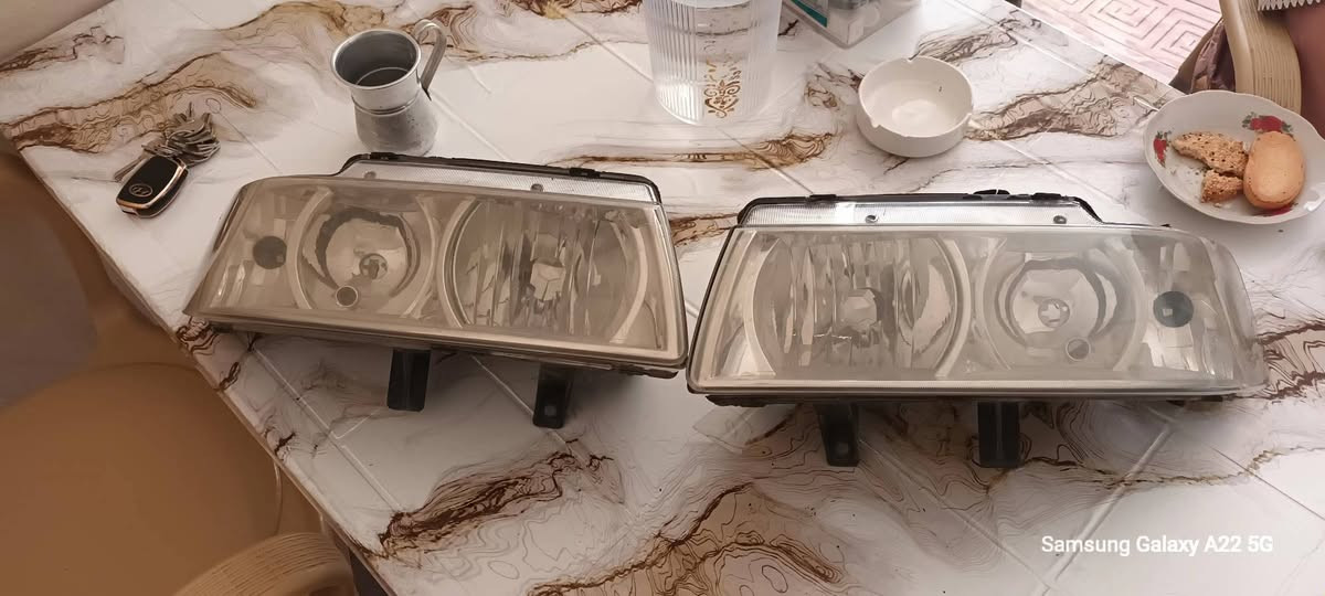 سلام عليكم درايم صوب الطويل سمند 2010 زوج لافتات زنون ثنين وياه الايت مال تفصيخ  السعر 60 قفل رقم  *********** مكاني نجف حي الميلاد
