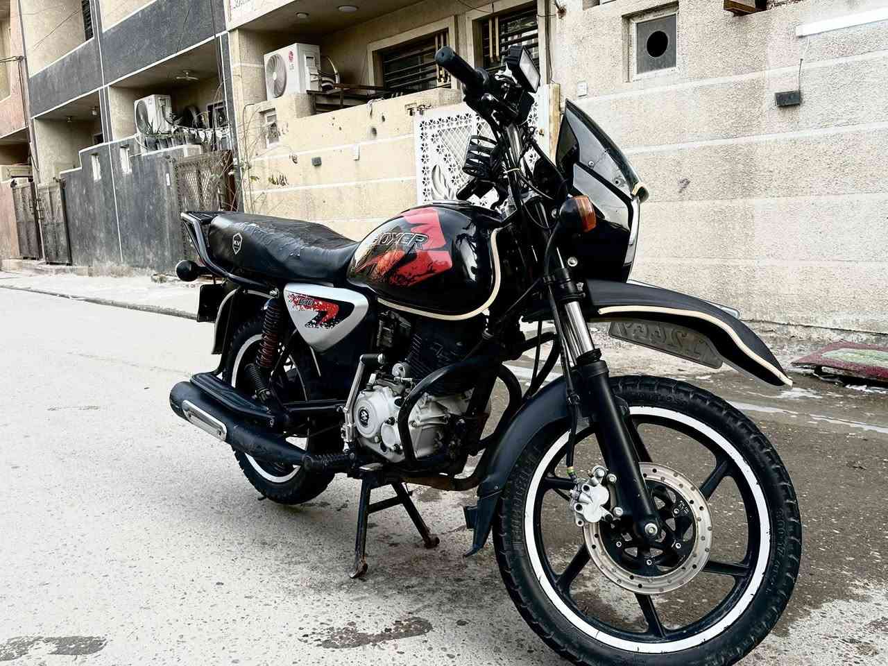 سلام عليكم دراجه بوكسر جبلي موديل 2022 مرقم بغداد بسمي شرط لتحويل دراجه ما مشتغله دليفري ستخدام شخصي دراجه خير من الله مكينه ما مفتوحه مكفوله لا تبخير ولا تنقيص شرط تجي تفحص وتأخذه عله 4 فيتريه يلا أشوفك خير سعر مليونين وميه وخمسين بيهه مجال كلش بصيط حك لجيه مكاني بغداد لشعب رقم لهاتف ***********
