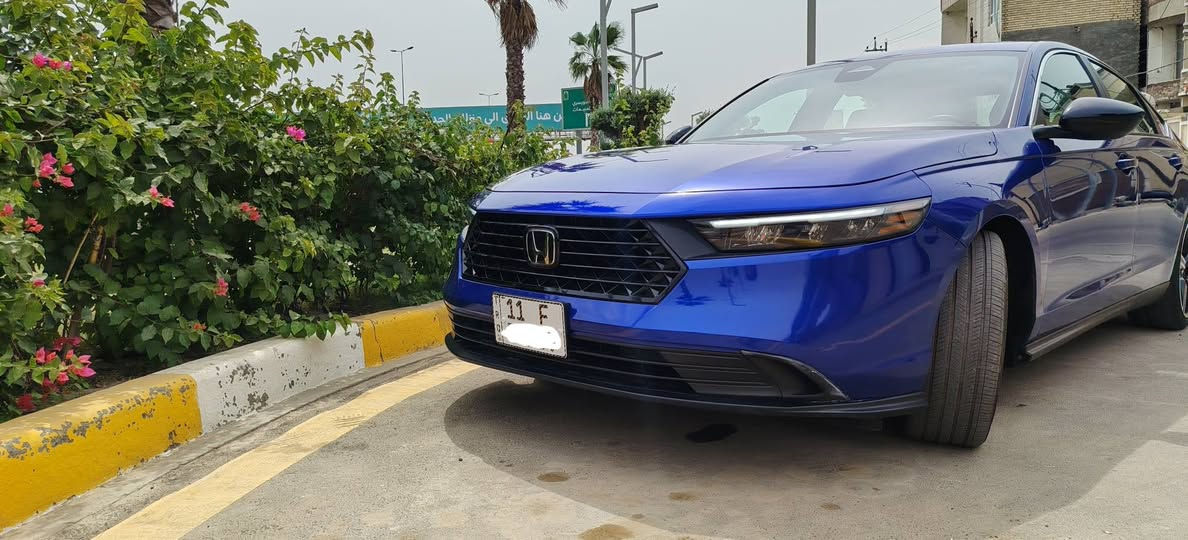 السلام عليكم
هوندا اكورد ٢٠٢٥ سبورت ماشية ٧٩٣٠ ميل فقط رقم بغداد بدون صبغ رقم الشاصي بالصور السعر المطلوب ٢٠٨ ورقة وبيها مجال بسيط مكانها بغداد الغزالية للتواصل عالخاص او  *********** بي واتساب
