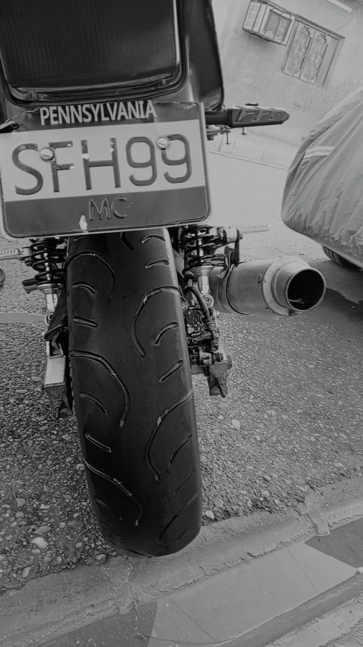 السلام عليكم بطح نوع cb4 جيل اول 16 ولف  محرك وكير مكفول اوراق اصولي وكمرك مدفوع  
1 نشاط فول 123 بطناش 
2 تزويد رياضي ستيرن +يدات +كزوز+برمجة
3 زوج تواير جدد + مكانهة سماوة حي جمهوري سعر خاص


**إذا كنت صاحب هذا الإعلان وتريد حذفه لأي سبب، رجاءا أرسل رسالة إلى الدعم الفني**