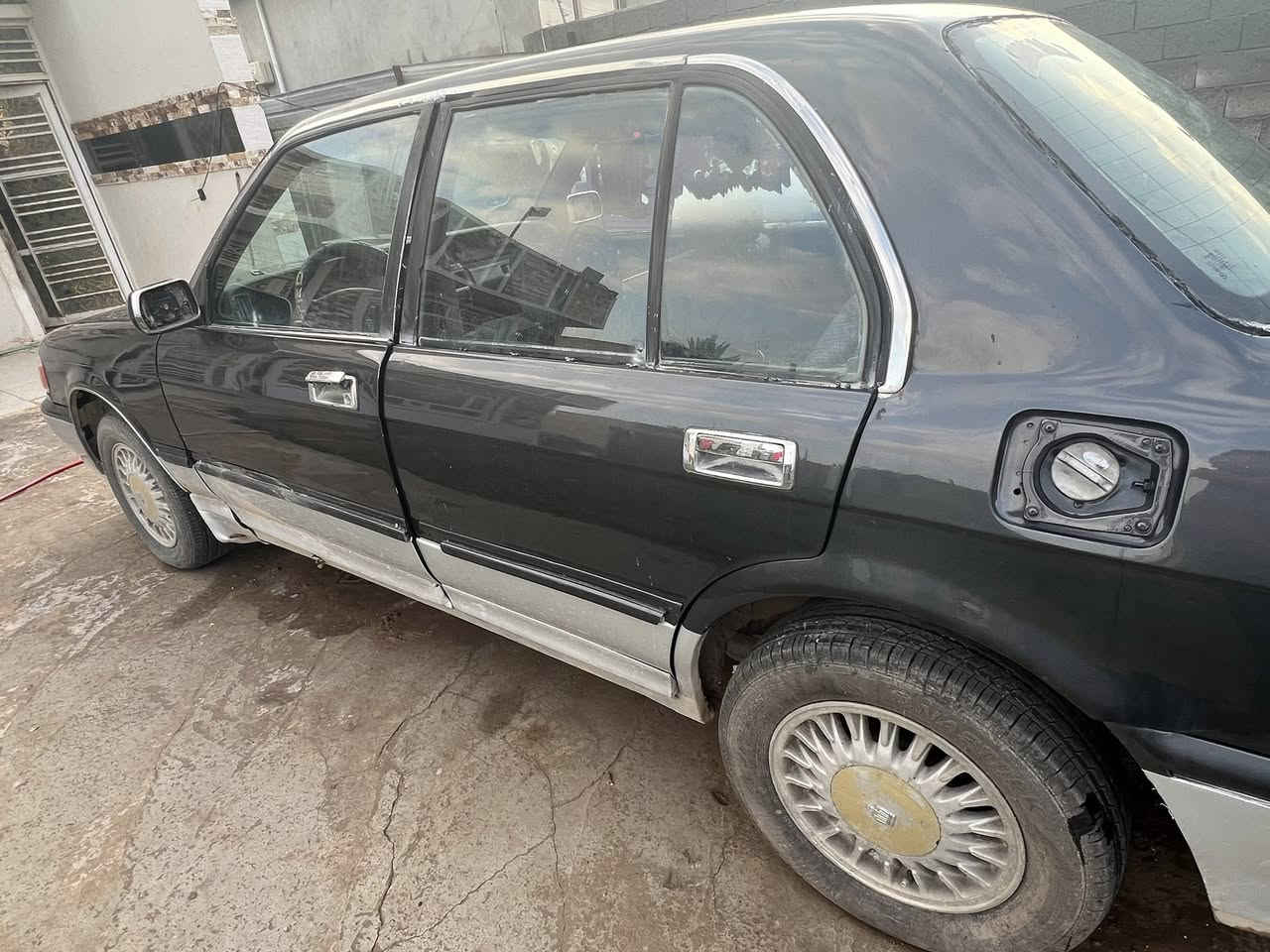 السلام عليكم أرنب للبيع او مراوس موديل 93 سيارة معمرة جديد صبق جديد بيها نواقص بسيطة لاستفسار اتصل او واتساب ‭0776 421 1359‬
