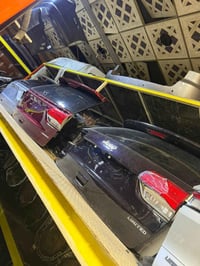 جيب لاريدو 2015-2020 صندوك كامل مع بكلايت أو بدون يوجد كميه جمله و مفر...