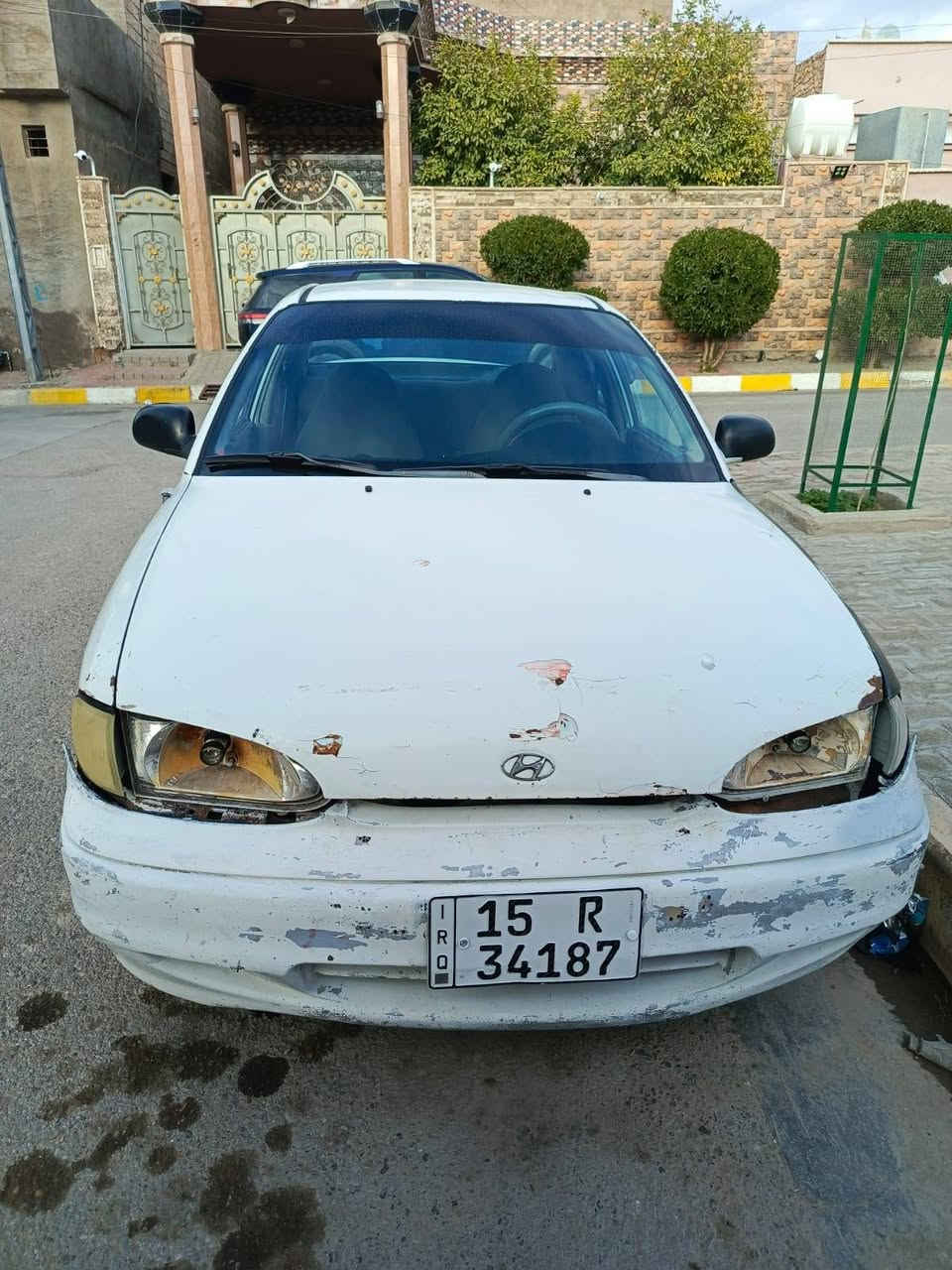 السلام عليكم
اكسنت موديل 1996 للبيع 
رقم الانبار دولي سنويه لل29 بسمي 
مكينه وكير جدد
تخم تاير ويل جديد 
كهربائيات كلها شغاله 
سياره بيه خياس وياه زوج بوب جدد مال حاويه 
صدر امامي خلفي جديد نقصه بس بطاحات دبلات خلفيه 
ب18 ورقة بيها مجال بسيط 
الاستفسار ***********
