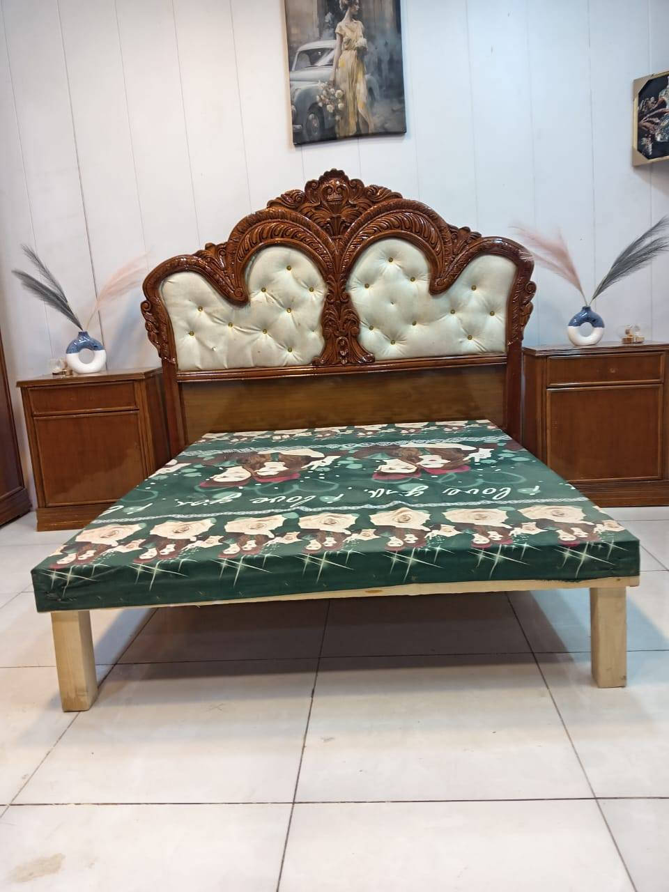 شلونكم.  شباب. غرفه. مستخدمه. بس نضيفه. حطاطه. كلها زان.مصبوغه. وجاهزه.  سعر.  600.  ‏***********. واتس.
