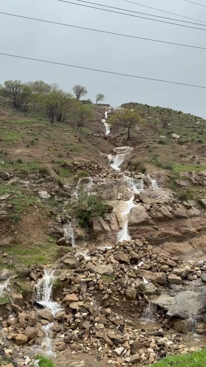 هذا مكان ساعة و ربع تبعد من مدينة السليمانية🏔️
منبع الطبيعة والمي وخضار
اليوم ٢٨-٣🚕🚐

اني ابو سيارة خاصة، من داخل سليمانية ( ٤ راكب، ٧ راكب، ١٤ راكب) 🚗🚌 تأجرني نفتر مصيف
‏‎ رقمي ***********
هم عندي سيارة من بغداد الى سليمانية وبالعكس بنضام خصوصي.

