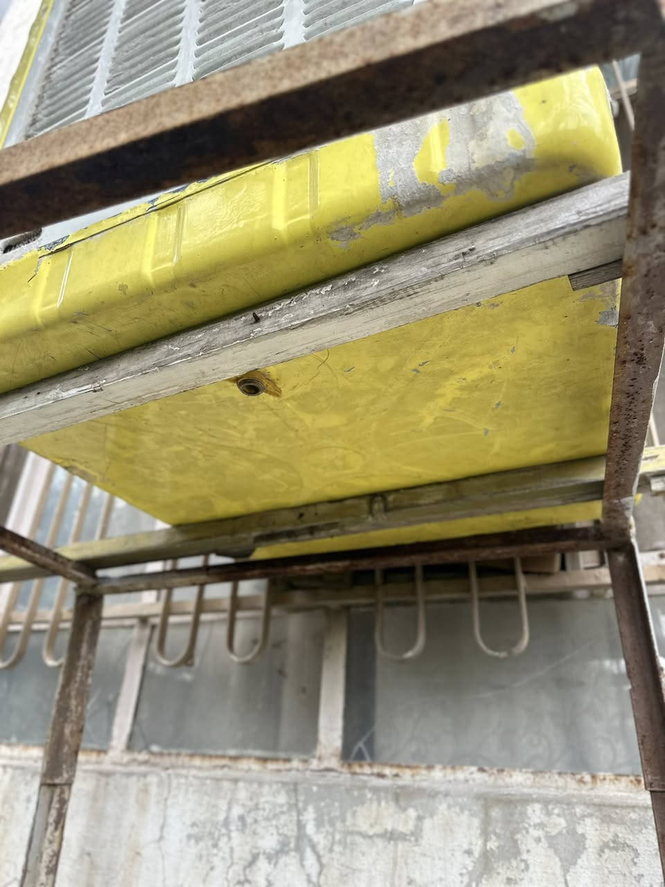 ا مبردة للبيع شغالة 100% 🔥
❄️ الحجم: 2.5

النوع: إيراني

الماركة: سوبر ماكس

الماطور سرعتين 

✅ تبريد قوي وممتاز
✅ بحالة جيدة وجاهزة للاستخدام
✅ مناسبة للبيت أو المحل


**إذا كنت صاحب هذا الإعلان وتريد حذفه لأي سبب، رجاءا أرسل رسالة إلى الدعم الفني**