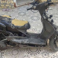 سكنس نثيه 110رياضي وياه صالنصه اف ام  الدراجه شغاله بس ابيع كوم حديد  ...