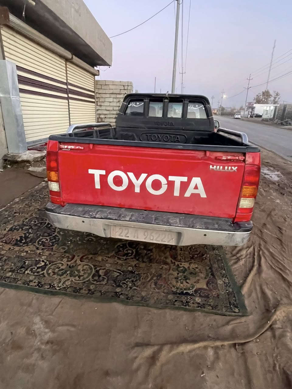 السلام عليكم تويتا هيلوكس سعودي مديل 2010  صبق براس الجاملق  السياره بسم راعيا لستفسار واتساب ***********
