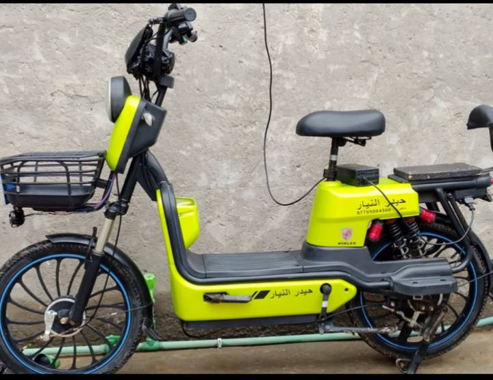 السلام عليكم 
بايسكل شحن للبيع نضيف جدا 
السعر 300 وبي مجال 
الاتصال على الرقم ***********
