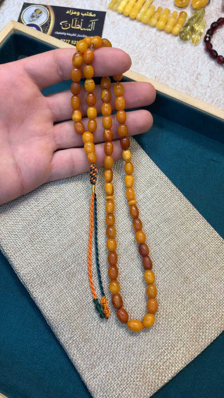 السلام عليكم 
مسبحة انتيكة تحفة من الكهرب الالماني القديم جداً من الكهرب الطبيعي مكفول 100% وزن المسبحة18.40 غرام عدد الحبات 57 حبة توصيل متوفل بغداد كافة المحافظات السعر خاص رجاءاً ♥️


**إذا كنت صاحب هذا الإعلان وتريد حذفه لأي سبب، رجاءا أرسل رسالة إلى الدعم الفني**